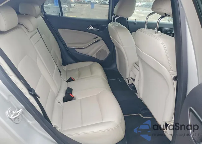 WDCTG4EB4FJ167145: 79663975