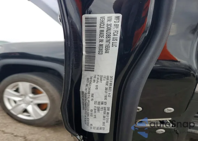 3C4NJDBB7NT165644: 41603216