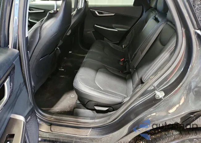 KNDC34LA3R5198752: 46483106