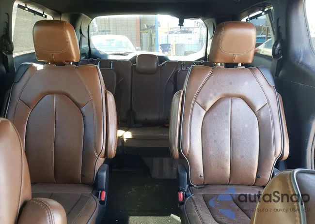 2C4RC3GG7MR529864: 79943055