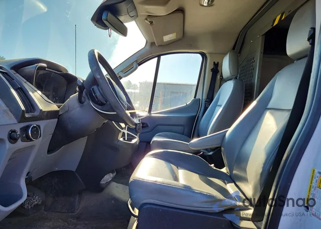 1FTYR1ZM3GKB50736: 76815705