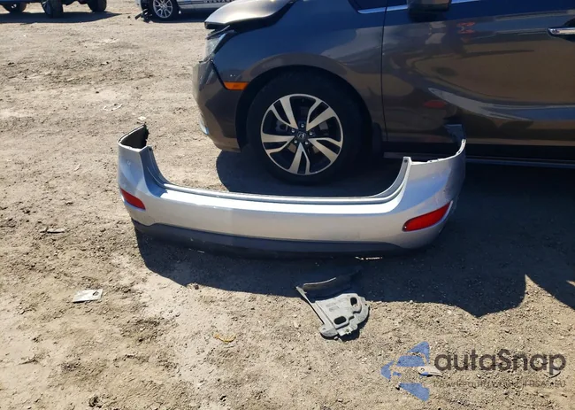 5NMSH4AG1AH341428: 46615806