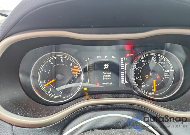 1C4PJMCB3GW150904: 41608586