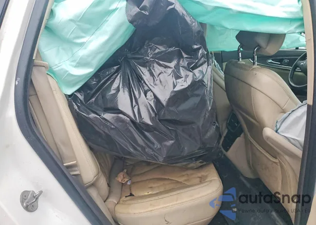 2LMTJ8LRXGBL50070: 79749085