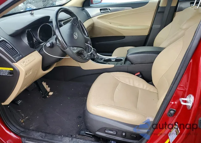 KMHEC4A45CA059688: 77953195