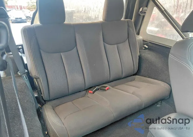 1C4HJWCG9DL576749: 41781896