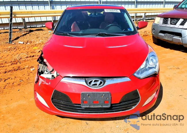 KMHTC6AD5DU177825: 41990436