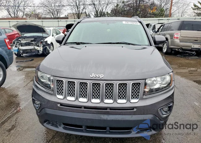 1C4NJCEA5HD102209: 79719255