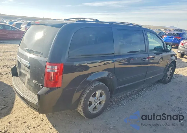 2D4RN3D1XAR462928: 42008756