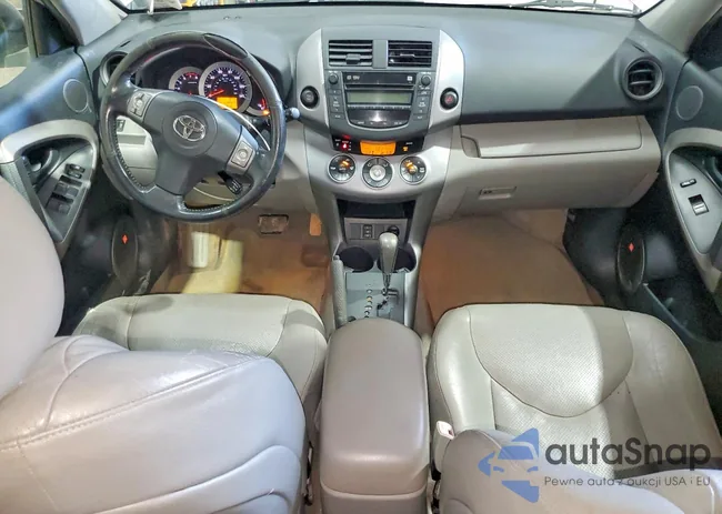 JTMBD31V286079057: 79627965