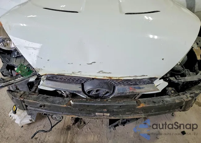 KMHTC6AD8DU171677: 41900676