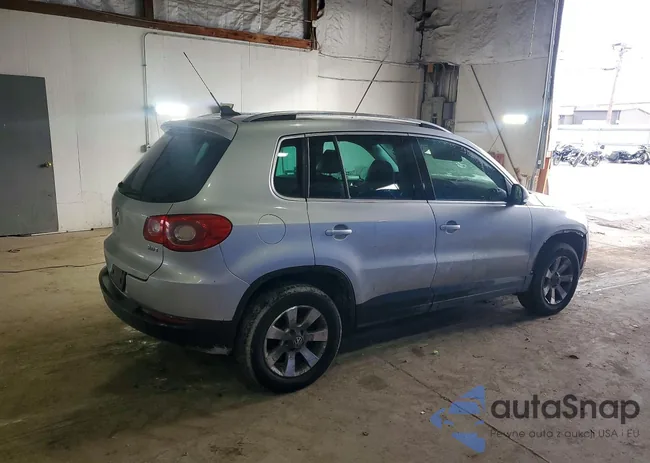 WVGAV7AX5AW001164: 41812386