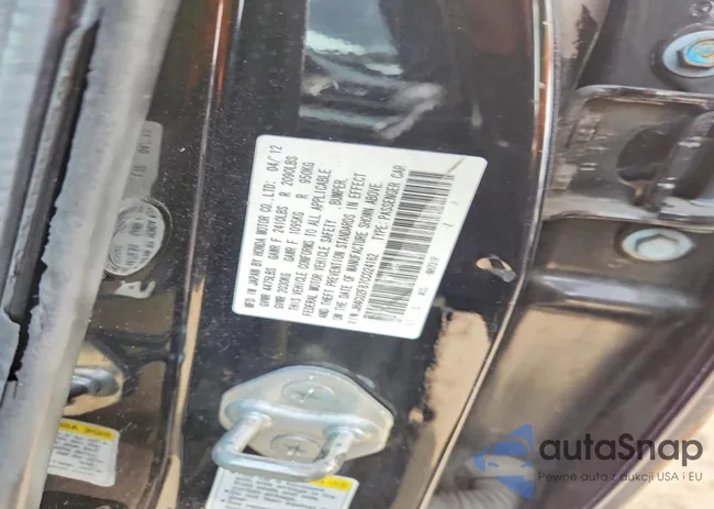 JH4CU2F87CC024162: 79407405