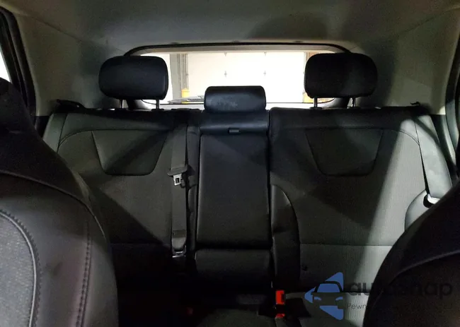 KNDCR3L12P5049383: 45693286