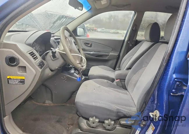 KM8JM12B58U758252: 41692586