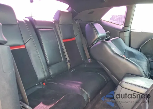 2C3CDYCJ0CH105985: 46260656