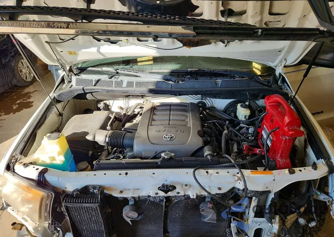 5TFDV54168X051038: 76825835