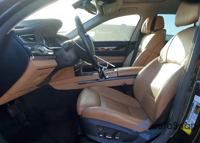 WBAKB83549CY60260: 41783506