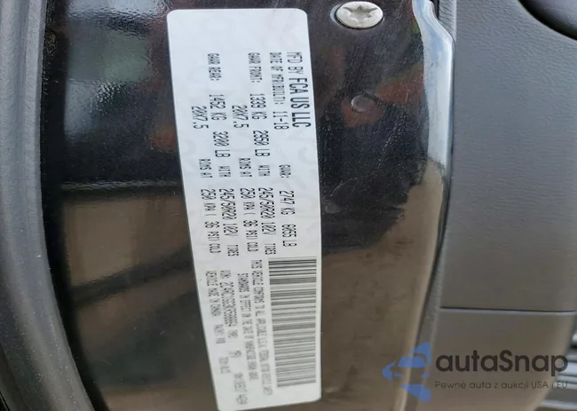 2C4RC1GG3KR588864: 41750926