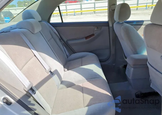 1NXBR32E38Z952872: 45570546