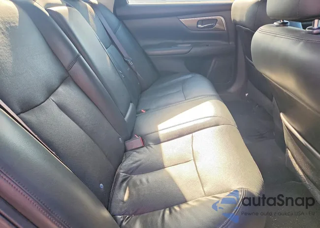 1N4AL3AP5FN371892: 79247325