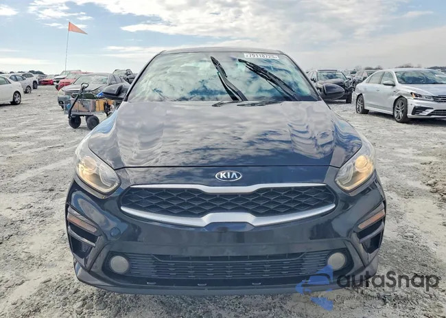 3KPF24AD1KE015520: 79118725