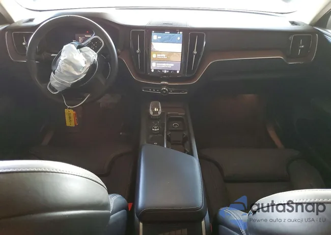 YV4L12RF9P1257897: 45641086