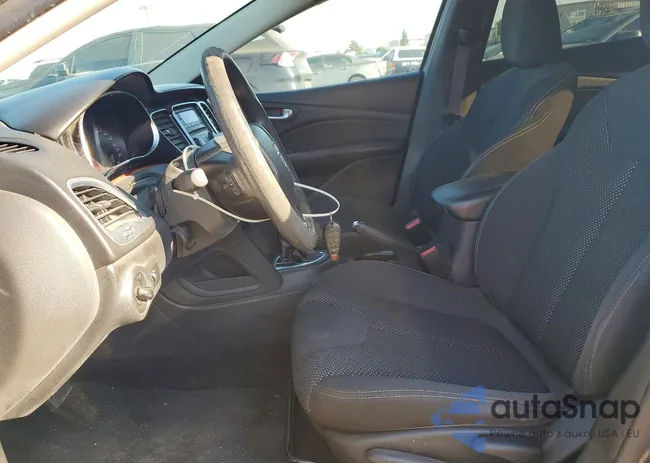 1C3CDFBB3GD577227: 46489616