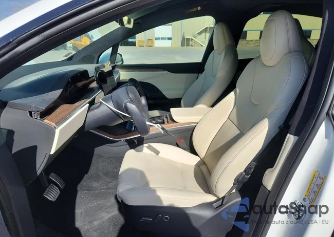 7SAXCBE58NF336285: 79757465