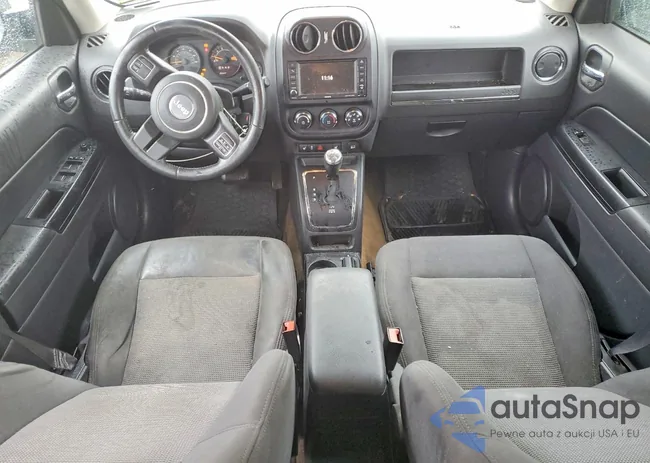 1C4NJRFB4GD697577: 79906785