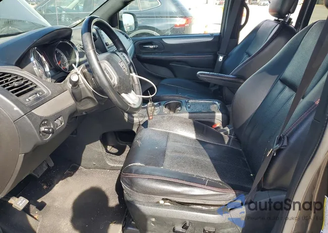 2C4RDGEG1JR345555: 79388115