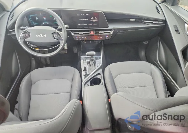 KNDCP3LE9T5328218: 79605445