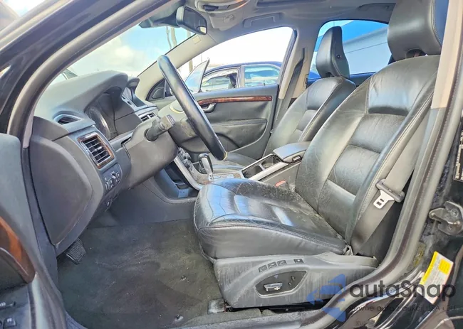 YV1952AS8C1157238: 79536745