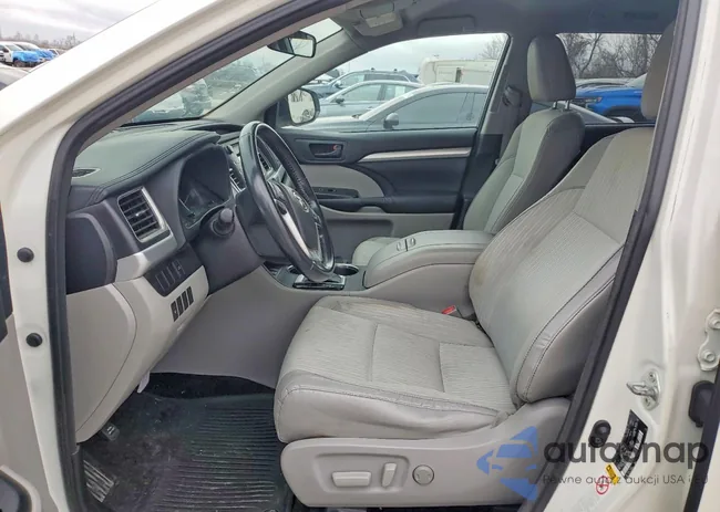 5TDBKRFH5FS084195: 45551786