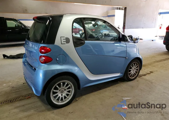 WMEEJ9AA4EK756300: 46763846