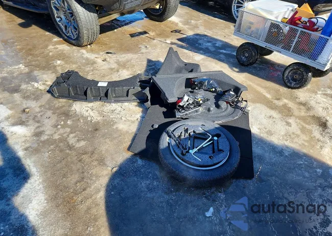 WBA5R7C5XKAJ85941: 78403115