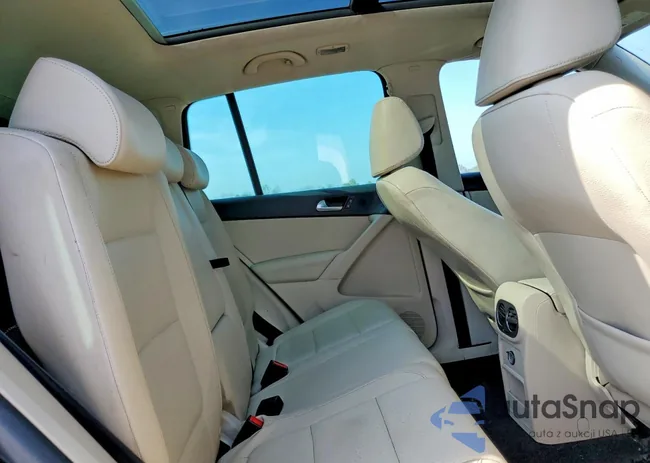 WVGBV7AX6AW529428: 79770755