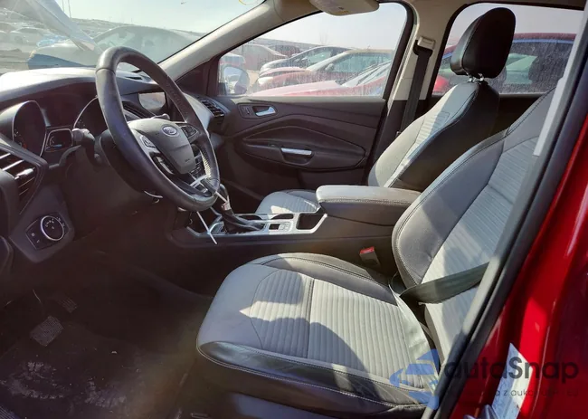 1FMCU9GD6HUA32160: 75677885