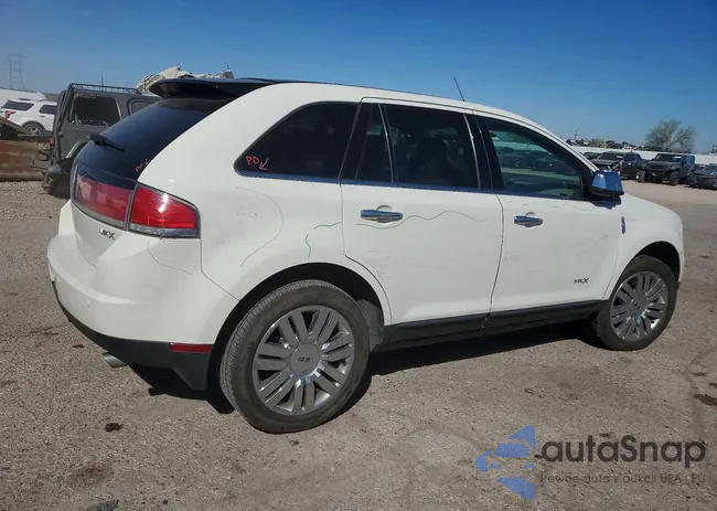 2LMDU68C39BJ09023: 79794885