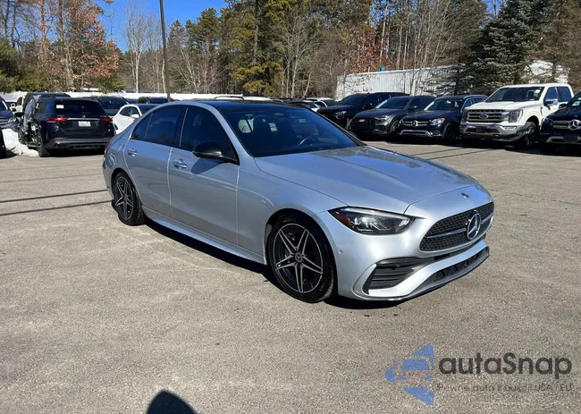 W1KAF4HB3NR009395: 79122985