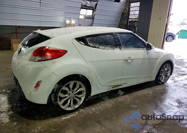 KMHTC6AD3CU074613: 79240445