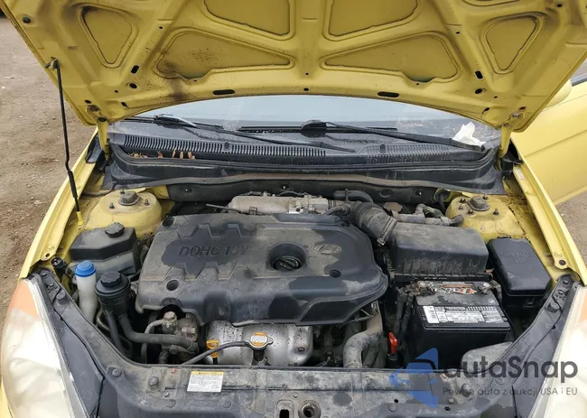 KMHCM36C08U074281: 79920635