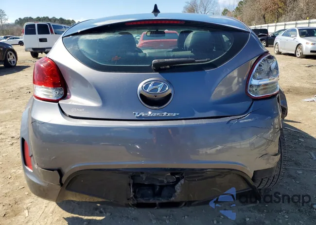 KMHTC6AD0FU231714: 79744605