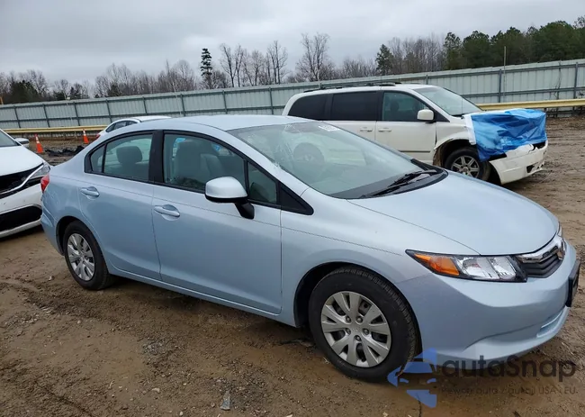 2HGFB2F59CH528558: 79188575