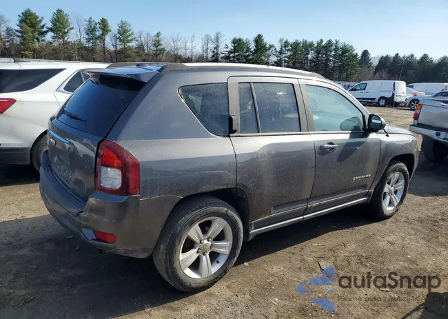 1C4NJDBB6GD657297: 79621475