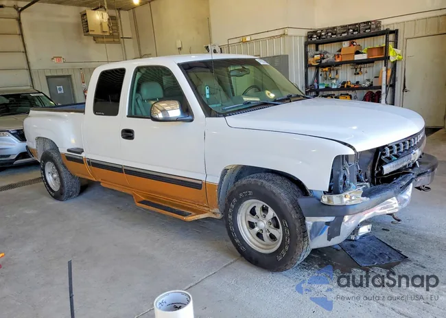 2GCEK19T5Y1349836: 41933656