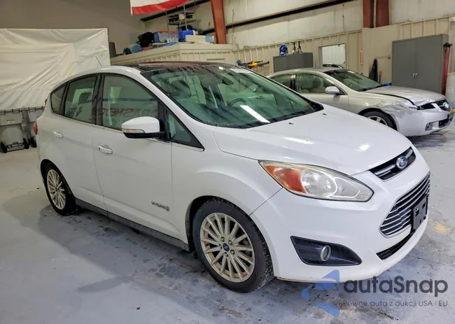 1FADP5BU4GL107075: 46099556