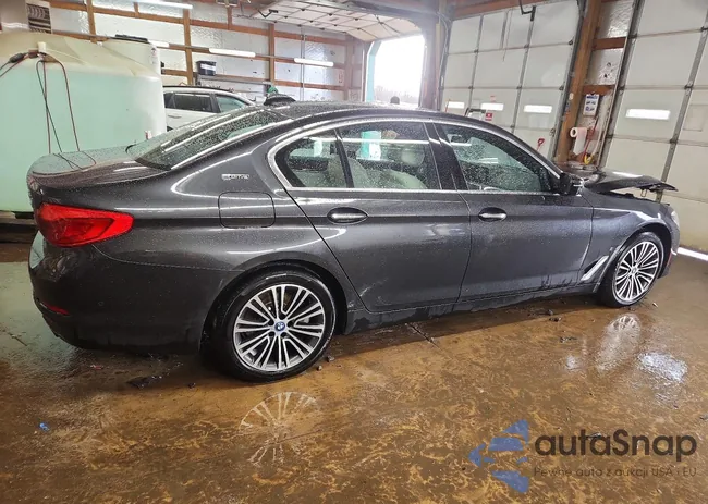 WBAJB1C50JB085212: 79733985