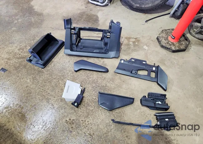 5J6RS4H44SL004354: 41883166