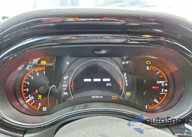 1C4SDJFT2RC198368: 45638806